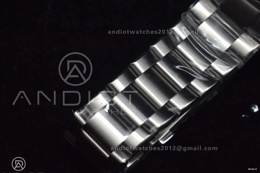 on Edition 1:1 Ultra Blue Seamaster A8912 SS Dial Best Deep SBF SS Deep Bracelet 6000M Super Clone 1228